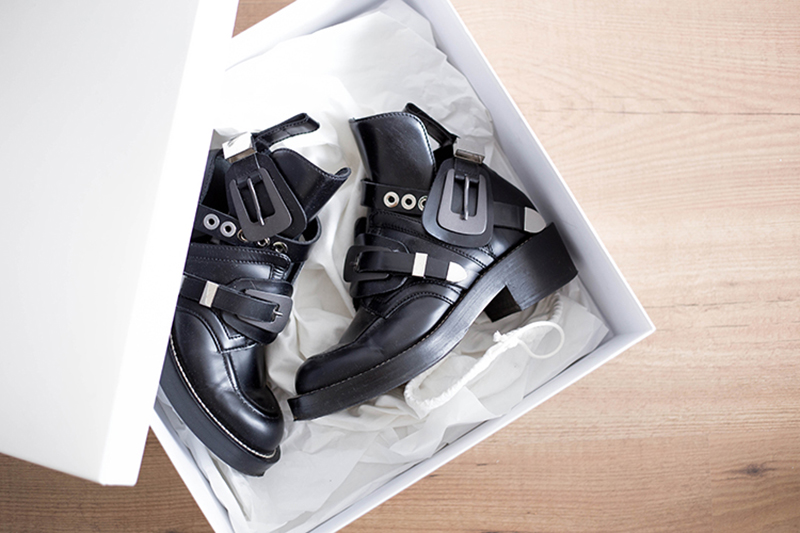 balenciaga-cutout-boots